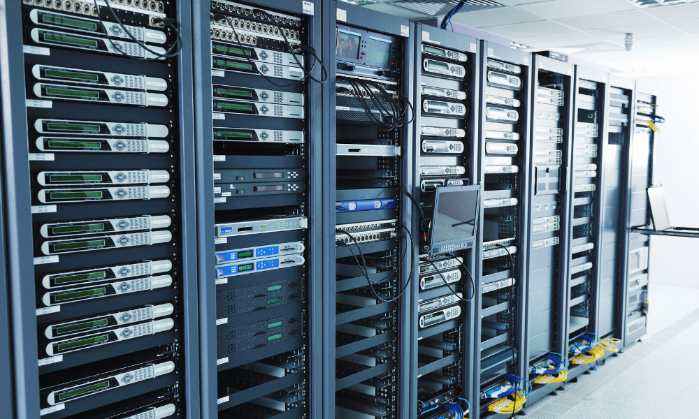 Jak wybrać najlepszy hosting i zwiększyć SEO oraz szybkość strony