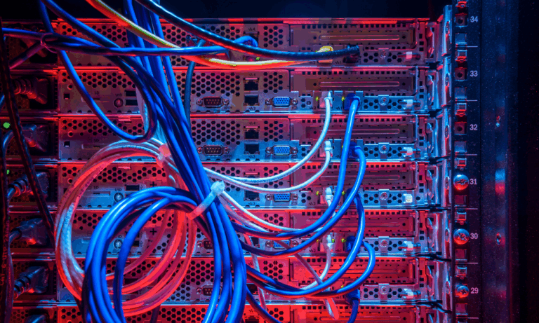 Jak wybrać hosting strony internetowej i poprawić jej wydajność